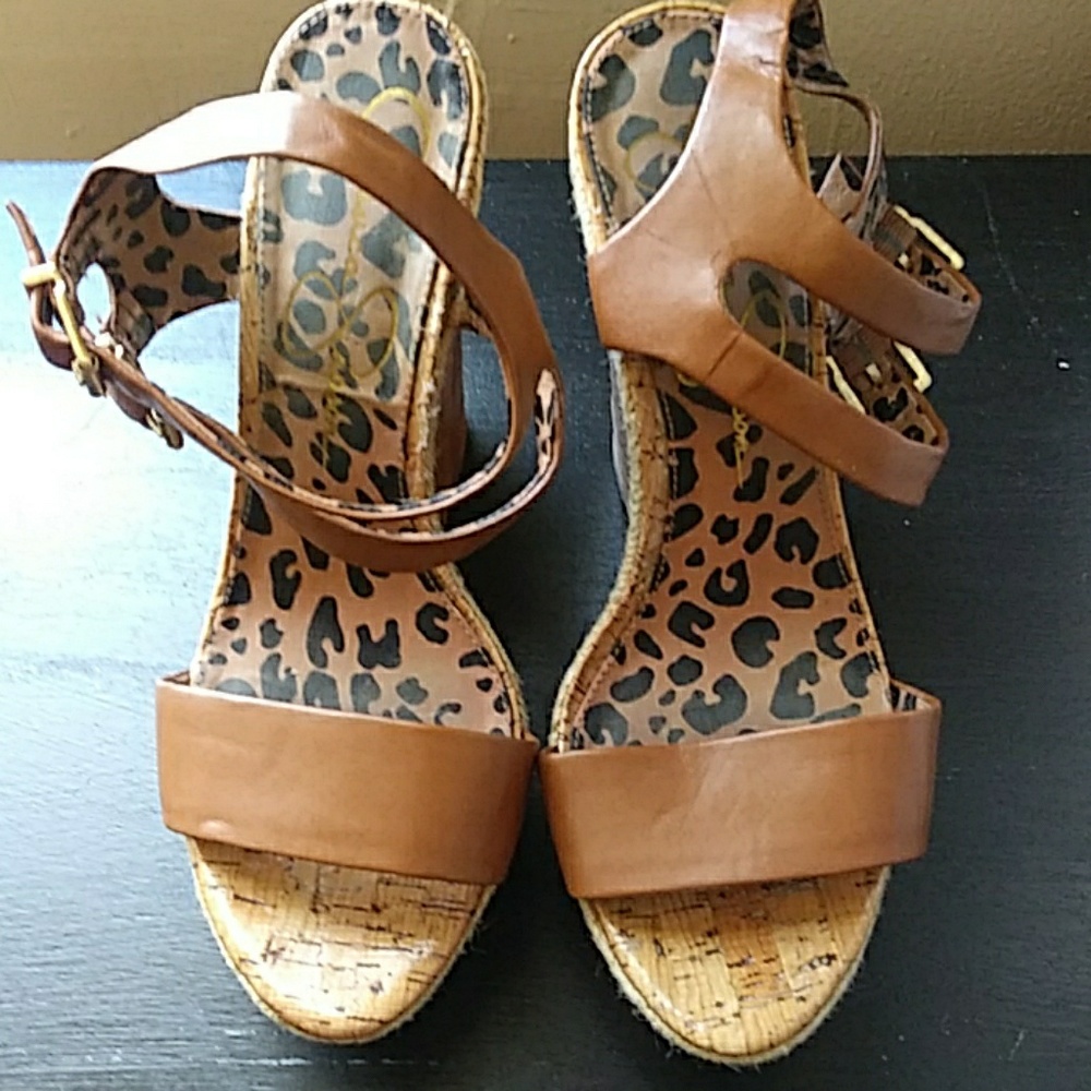 Jessica Simpson wedges